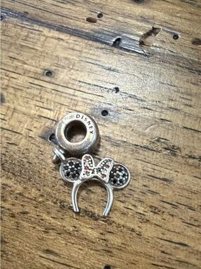 Disney Pandora charm Minnie Mouse pave ears headband